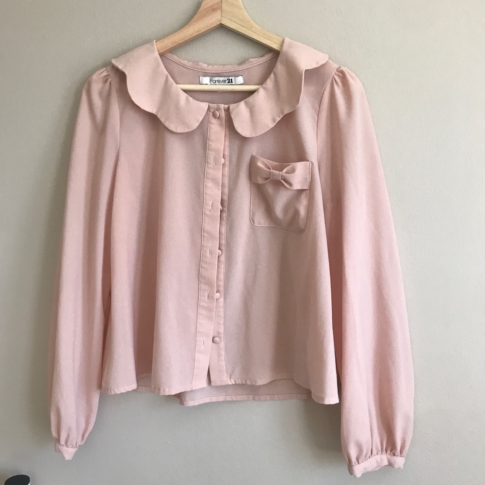 Blush pink bow blouse 💗